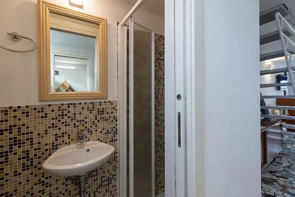 Duca D'Aosta - Il Soffio Del Mare Apartment Viareggio