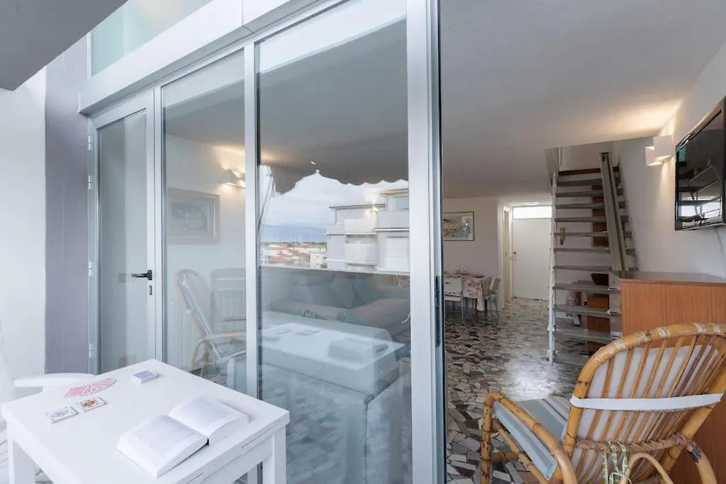 Duca D'Aosta - Il Soffio Del Mare Apartment Viareggio Italy