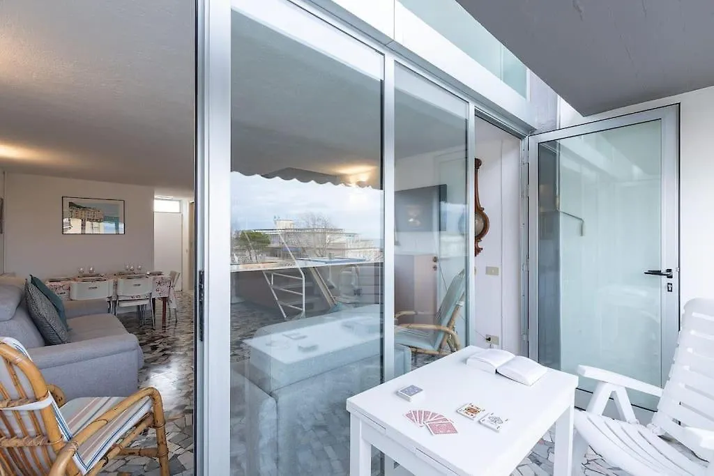 Duca D'Aosta - Il Soffio Del Mare Apartment Viareggio