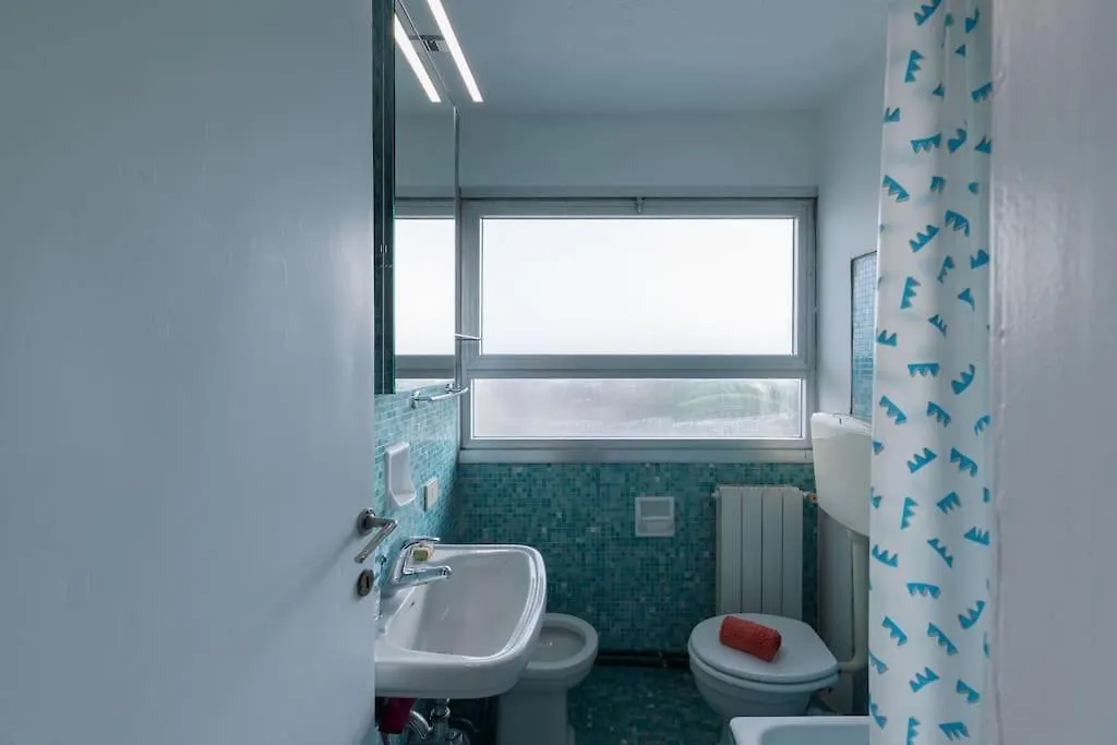 Duca D'Aosta - Il Soffio Del Mare Apartment Viareggio
