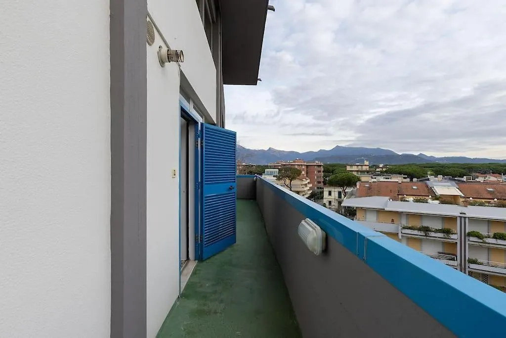 Duca D'Aosta - Il Soffio Del Mare Apartment Viareggio