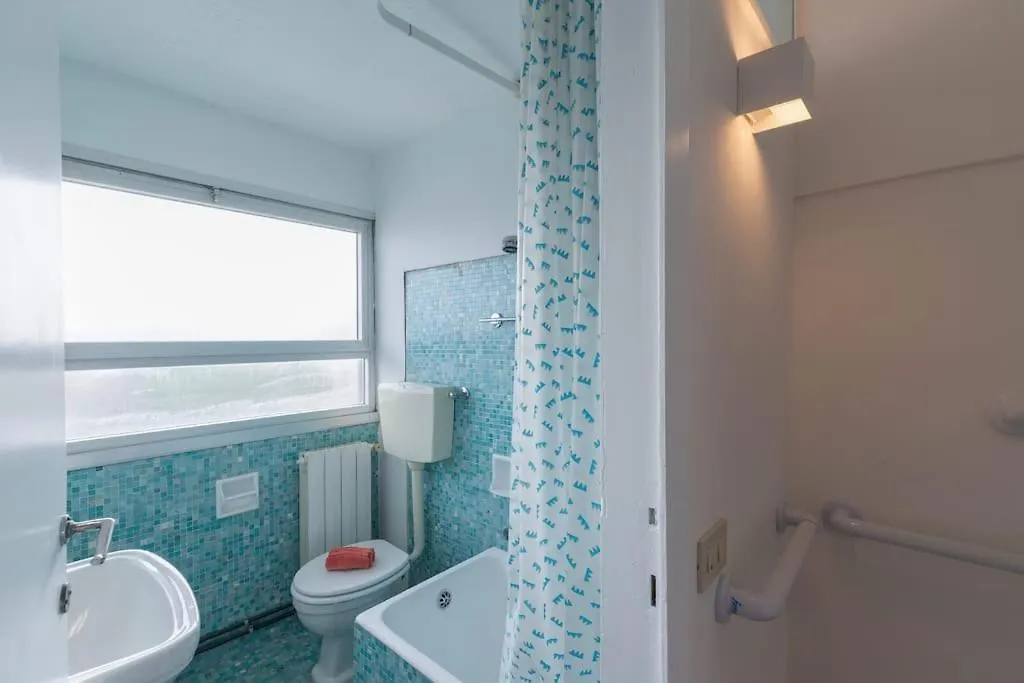 Duca D'Aosta - Il Soffio Del Mare Apartment Viareggio 0*,  Italy